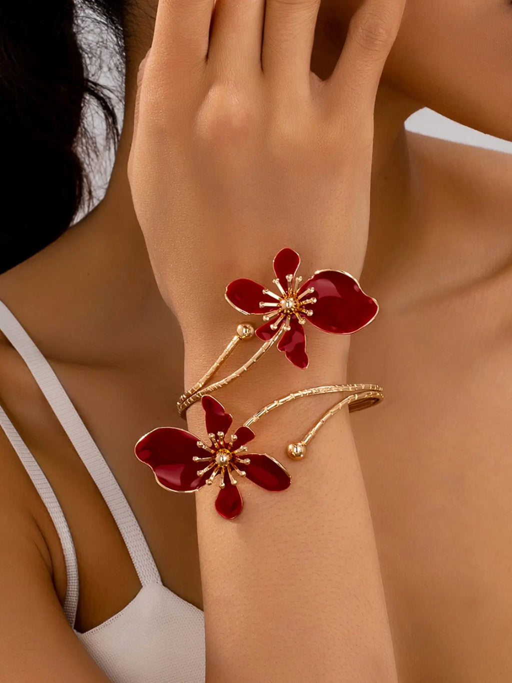 Elegant Floral Open Cuff Armlet