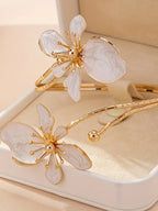 Elegant Floral Open Cuff Armlet