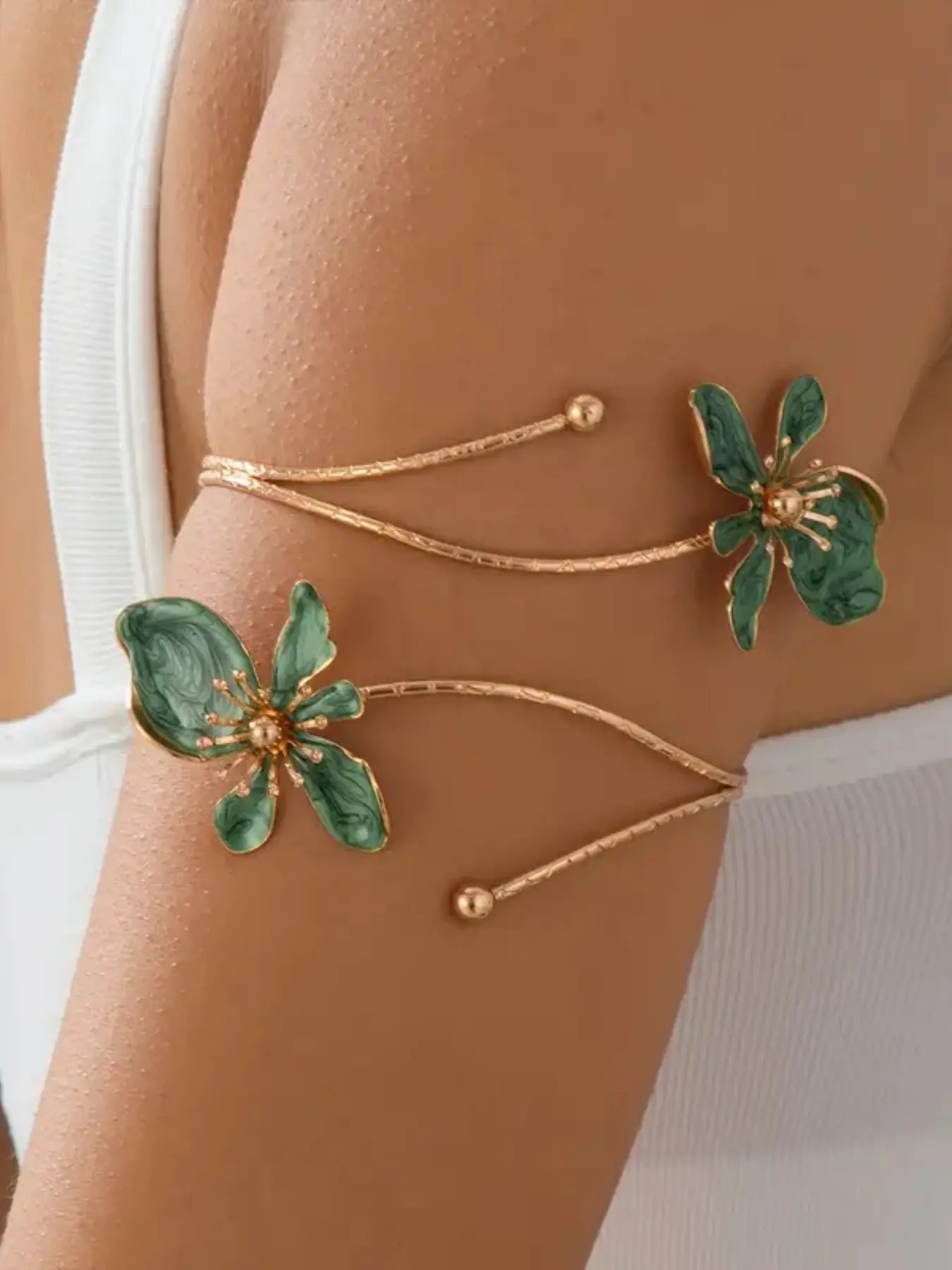 Elegant Floral Open Cuff Armlet